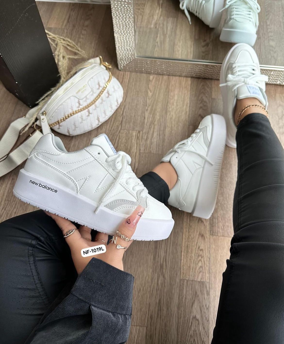 Zapatillas de mujer - Tu Paso con Estilo